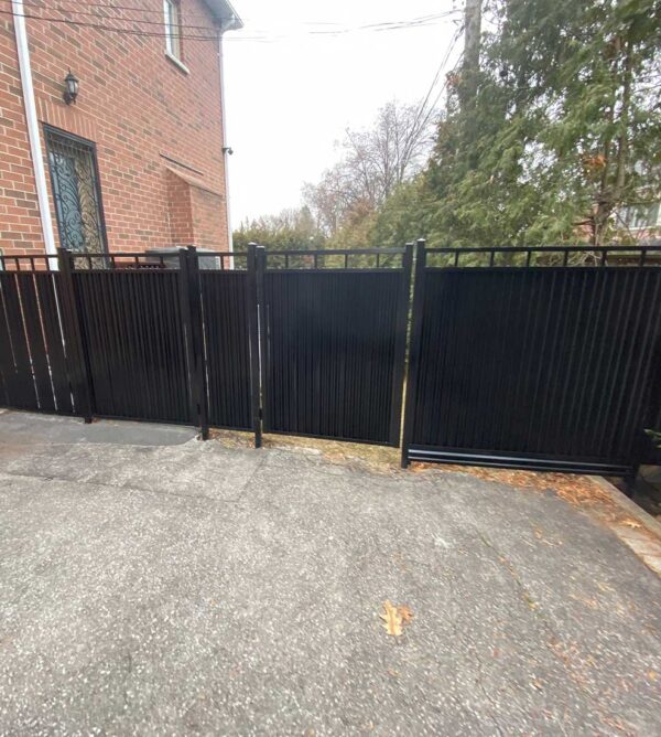 Aluminum Corrugated Privacy Fence Panels