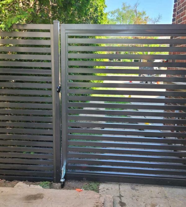 Horizontal Aluminum Semi-Privacy Fence Panels Burlington
